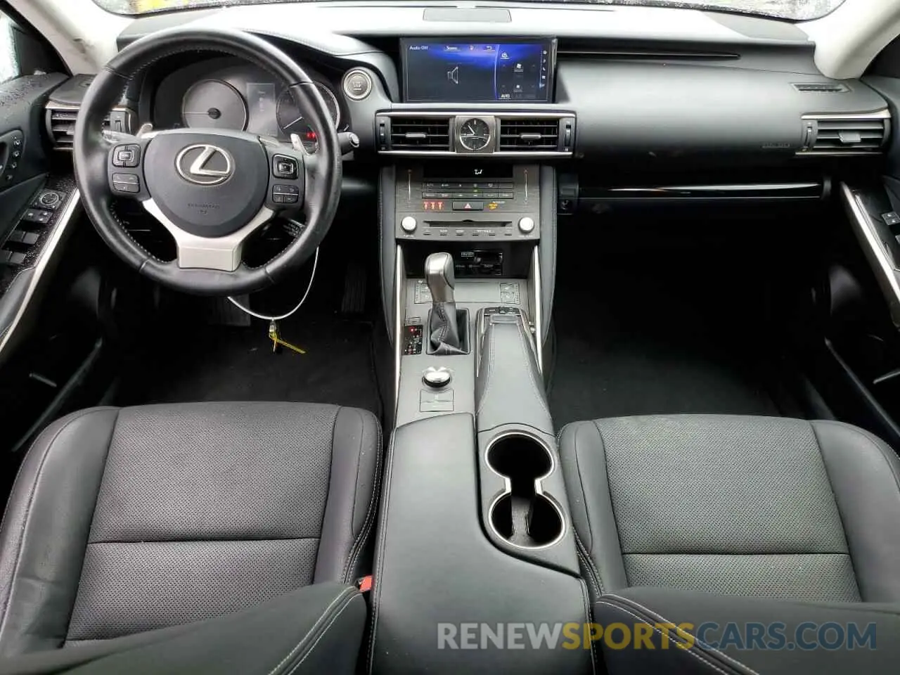 8 fotografías del automóvil dañado JTHBA1D28K5100097 LEXUS IS 2019