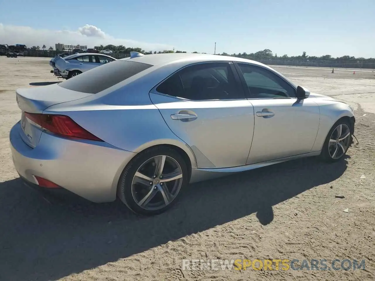 3 fotografías del automóvil dañado JTHBA1D29K5085433 LEXUS IS 2019