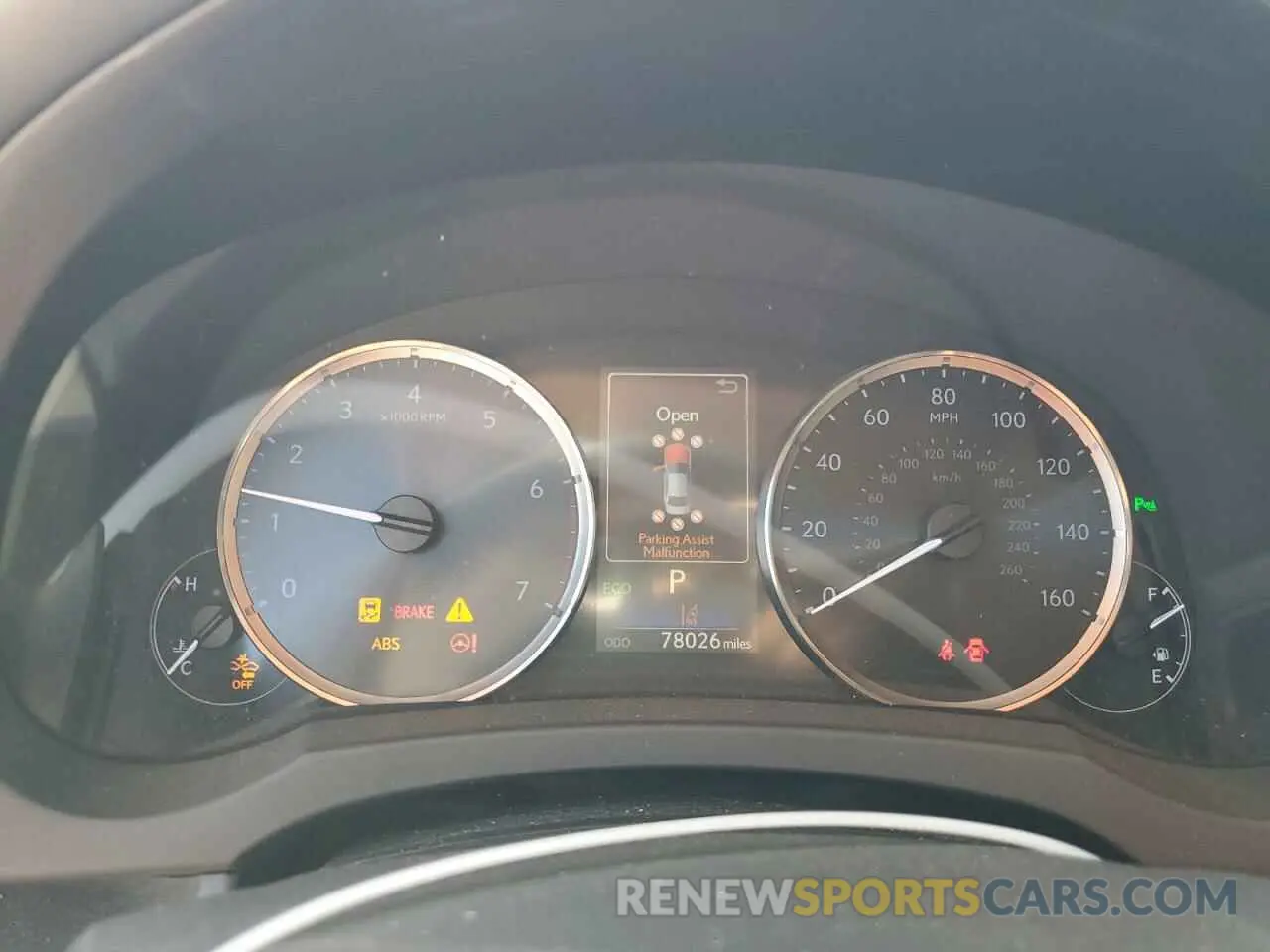 9 fotografías del automóvil dañado JTHBA1D29K5085433 LEXUS IS 2019