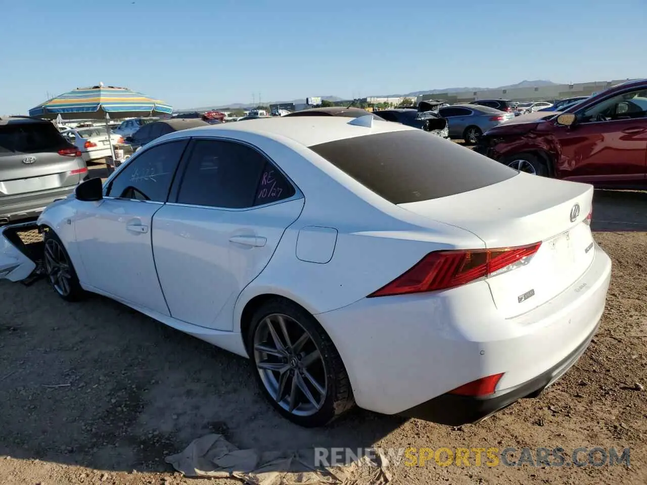 3 fotografías del automóvil dañado JTHBA1D29K5087067 LEXUS IS 2019