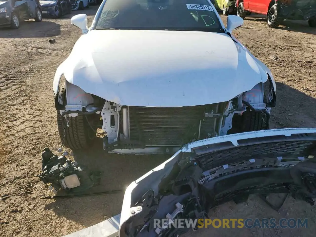 9 fotografías del automóvil dañado JTHBA1D29K5087067 LEXUS IS 2019