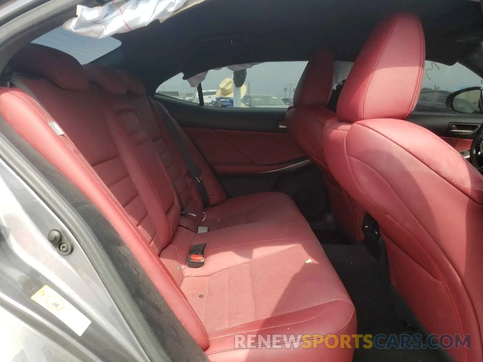 6 fotografías del automóvil dañado JTHBA1D29K5087618 LEXUS IS 2019