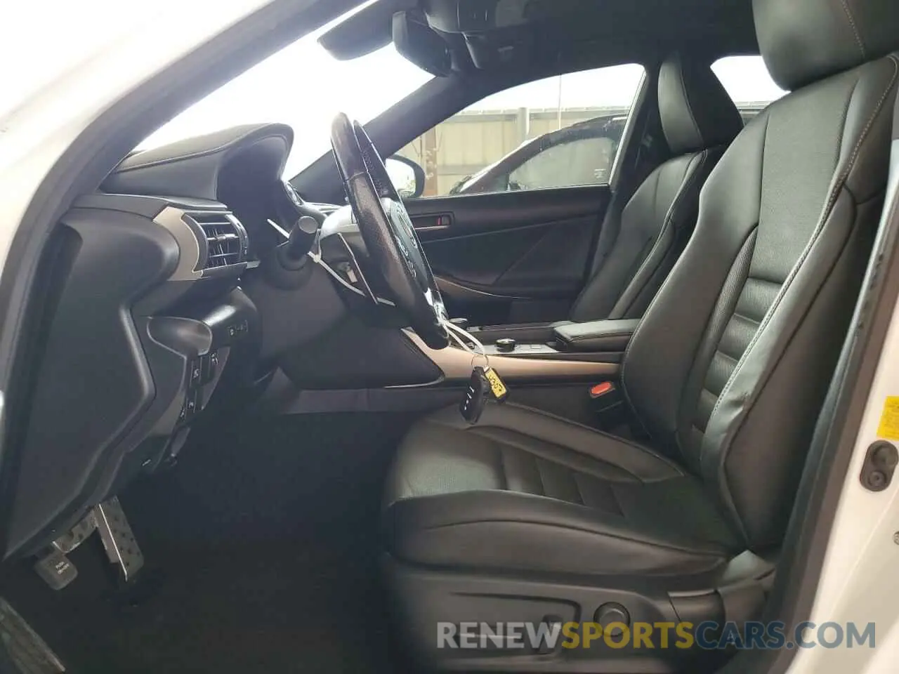 7 fotografías del automóvil dañado JTHBA1D29K5095363 LEXUS IS 2019