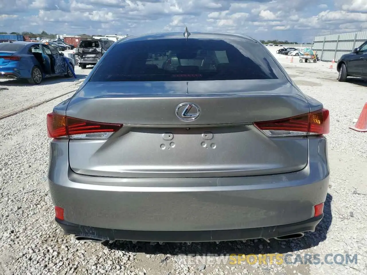6 fotografías del automóvil dañado JTHBA1D2XK5092097 LEXUS IS 2019