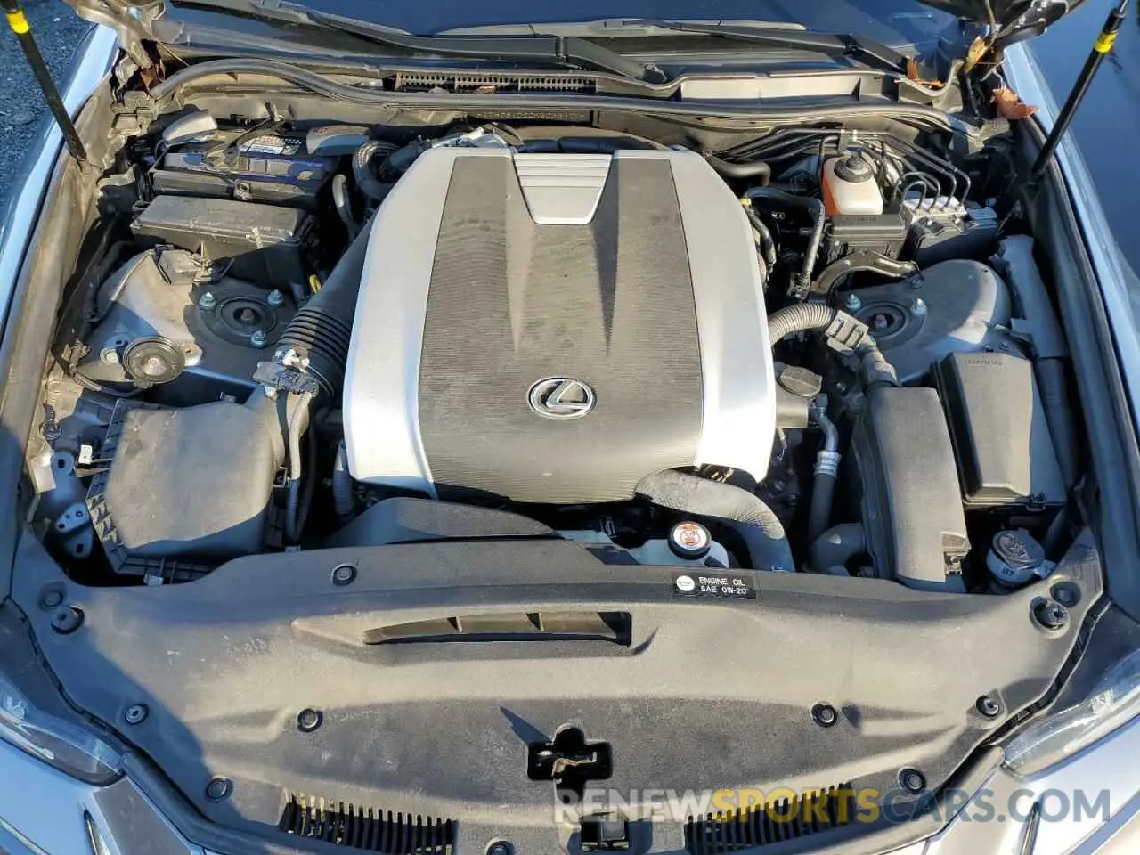 11 fotografías del automóvil dañado JTHC81D20K5035522 LEXUS IS 2019