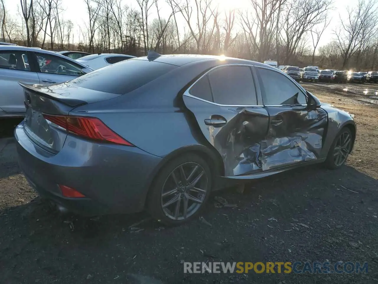 3 fotografías del automóvil dañado JTHC81D20K5035522 LEXUS IS 2019