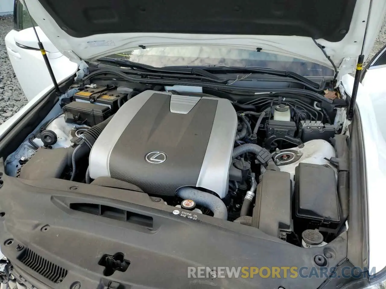 7 fotografías del automóvil dañado JTHC81D20K5037125 LEXUS IS 2019
