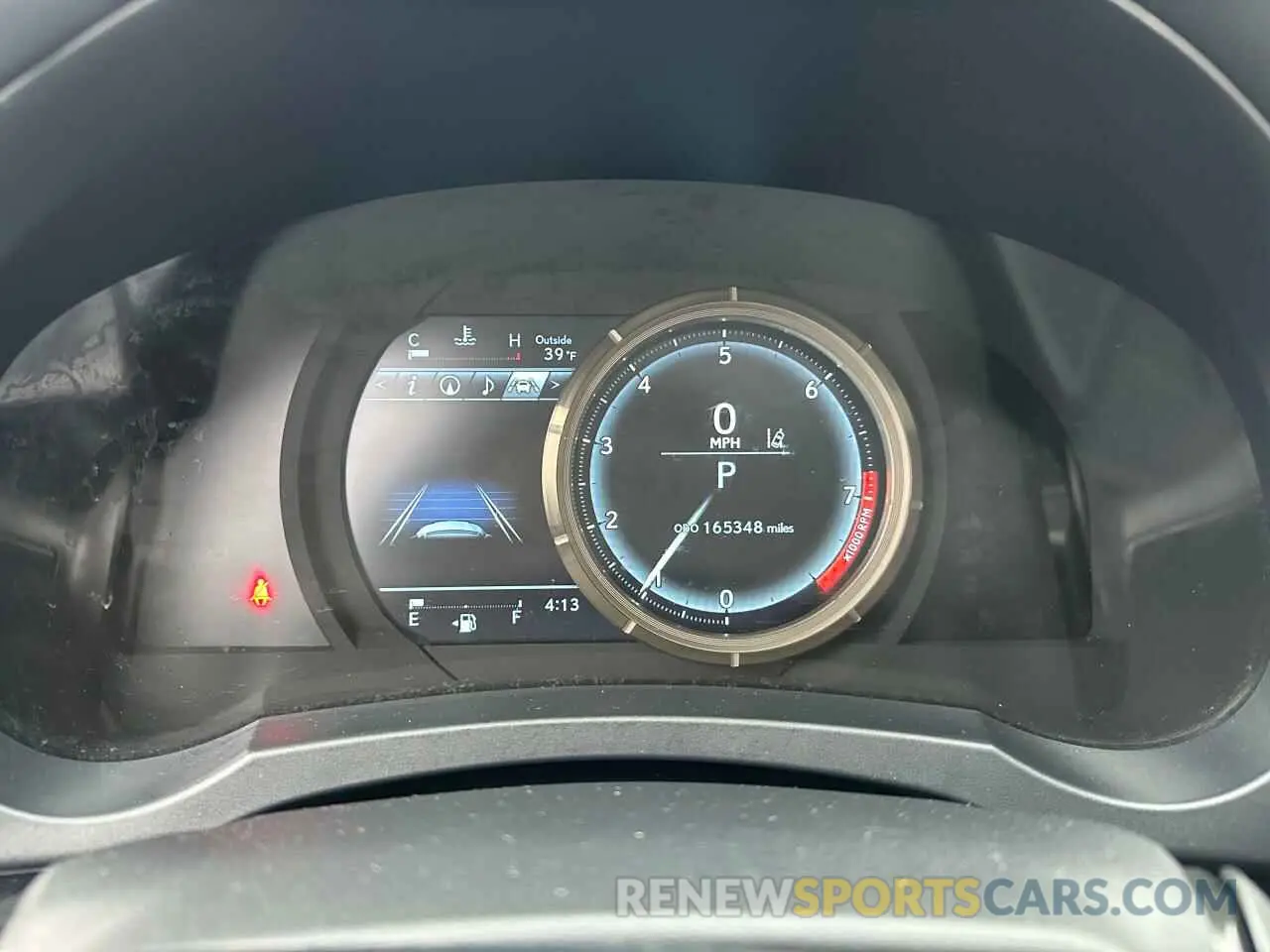 8 fotografías del automóvil dañado JTHC81D22K5035098 LEXUS IS 2019