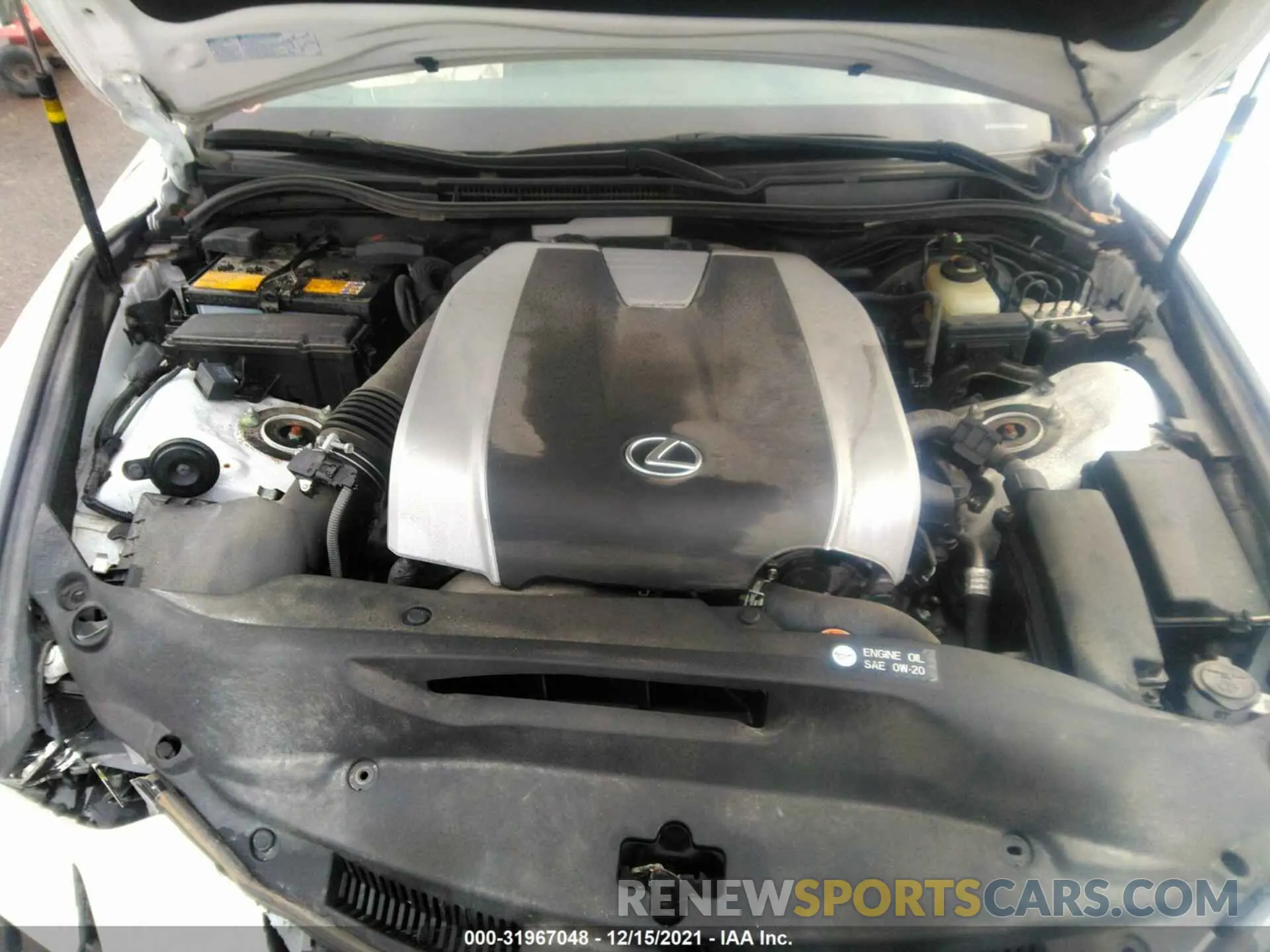 10 fotografías del automóvil dañado JTHC81D25K5034284 LEXUS IS 2019
