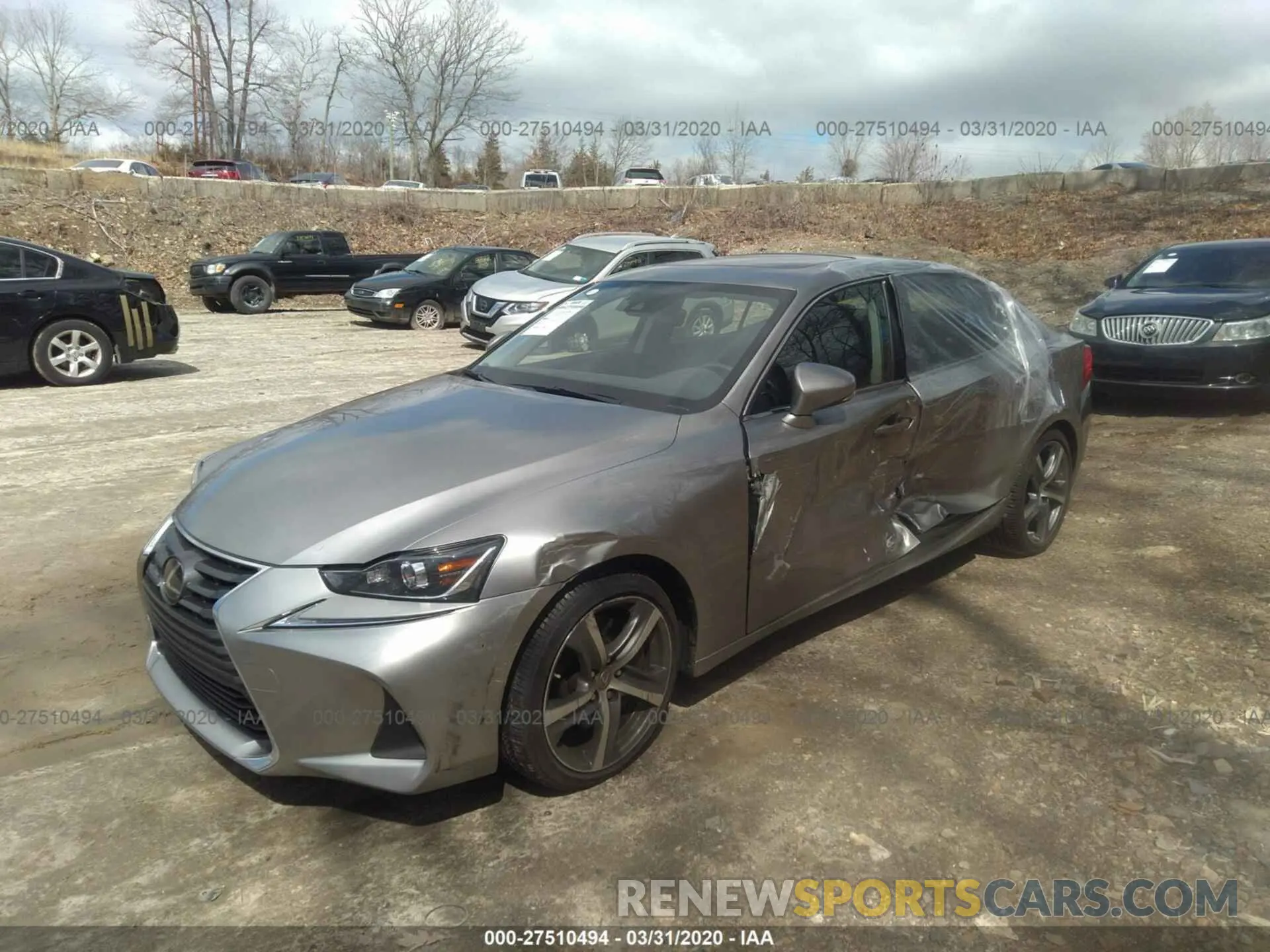 2 fotografías del automóvil dañado JTHC81D25K5037007 LEXUS IS 2019
