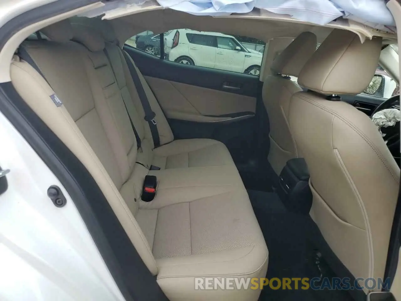 10 fotografías del automóvil dañado JTHC81D25K5038304 LEXUS IS 2019