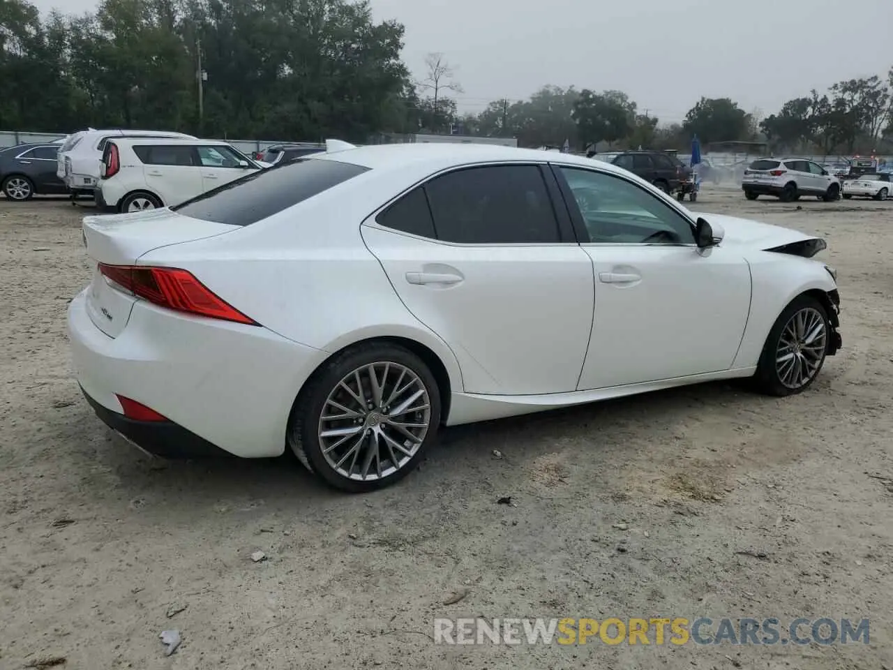 3 fotografías del automóvil dañado JTHC81D25K5038304 LEXUS IS 2019