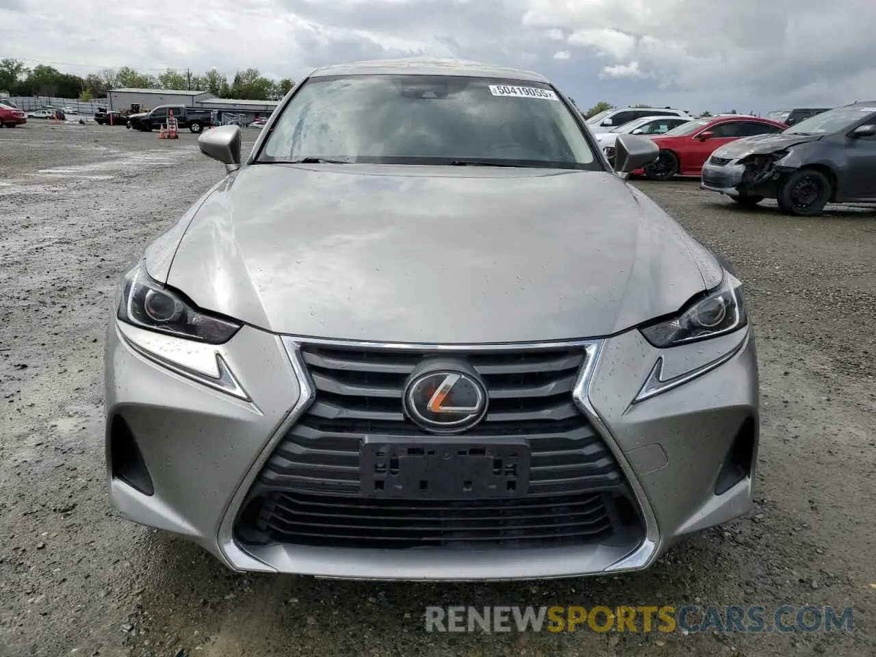 5 fotografías del automóvil dañado JTHC81D26K5036545 LEXUS IS 2019