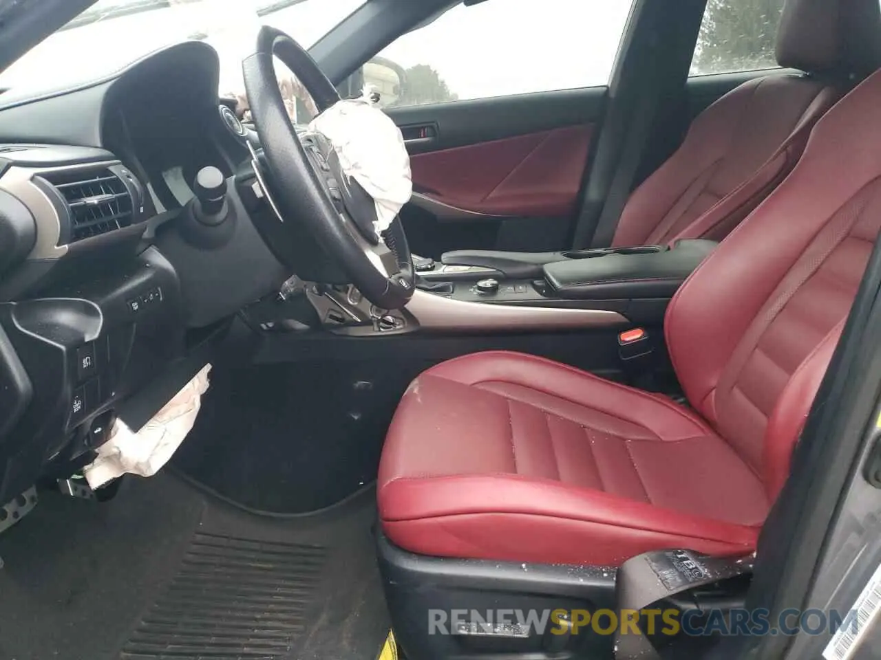 7 fotografías del automóvil dañado JTHC81D27K5035808 LEXUS IS 2019