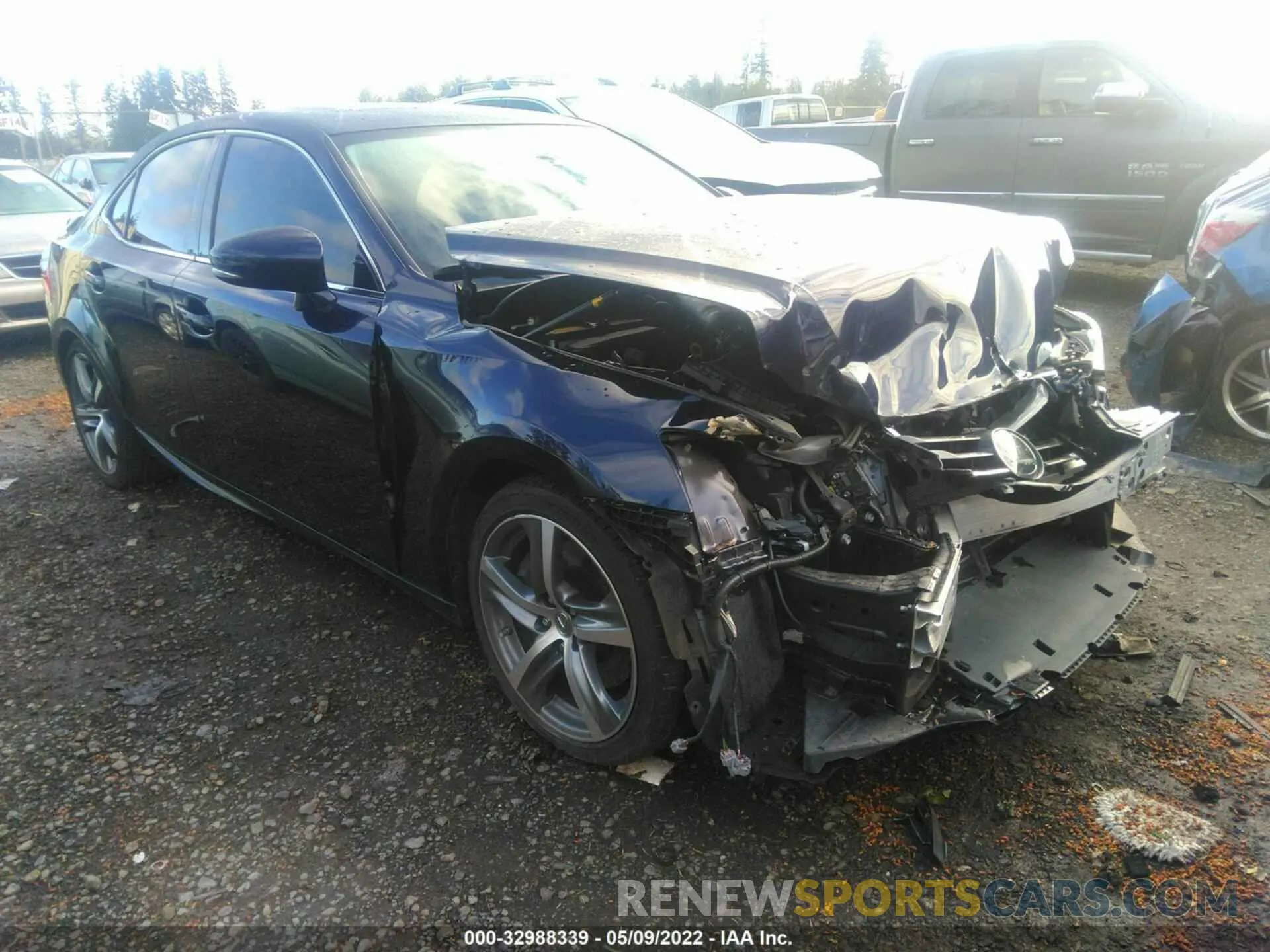 1 fotografías del automóvil dañado JTHC81D27K5038210 LEXUS IS 2019