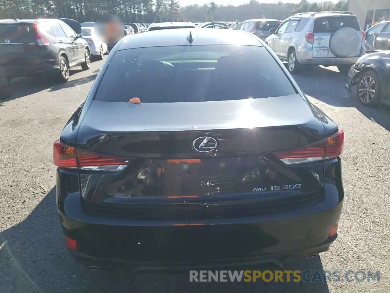 6 fotografías del automóvil dañado JTHC81D28K5037163 LEXUS IS 2019