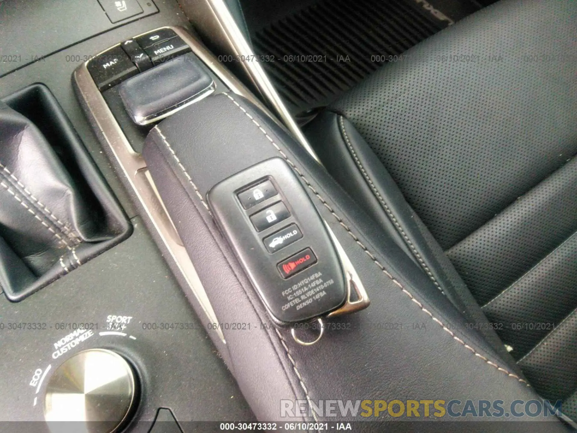 11 fotografías del automóvil dañado JTHCZ1D28K5016584 LEXUS IS 2019