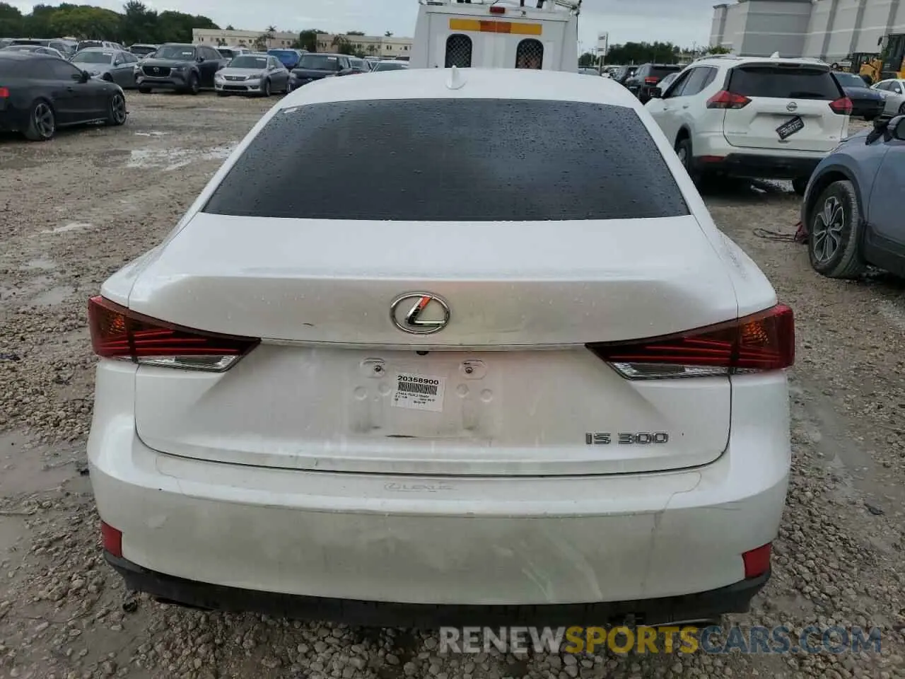 6 fotografías del automóvil dañado JTHAA1D22L5105552 LEXUS IS 2020