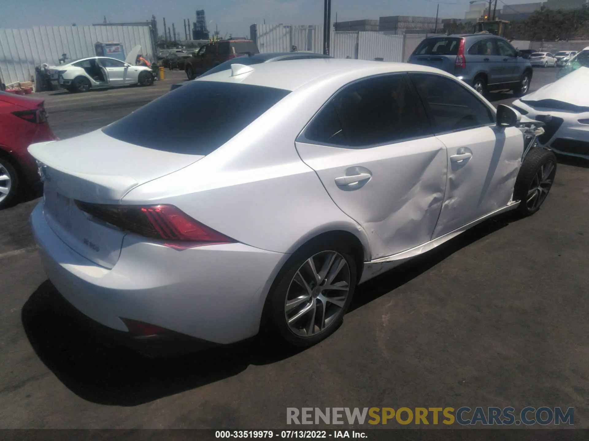 4 fotografías del automóvil dañado JTHAA1D26L5101956 LEXUS IS 2020