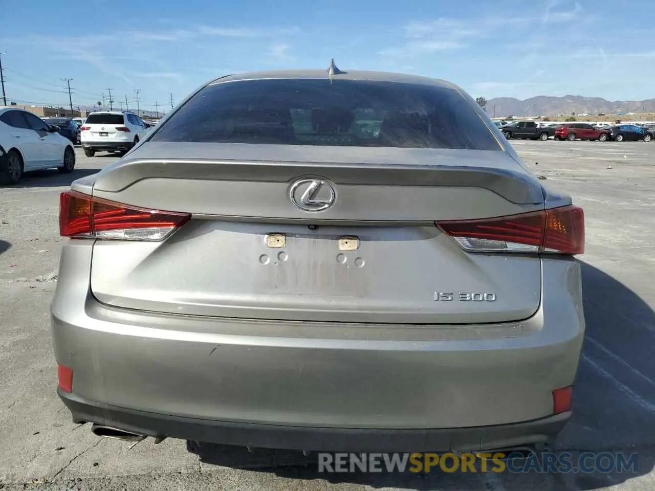 6 fotografías del automóvil dañado JTHAA1D26L5108244 LEXUS IS 2020