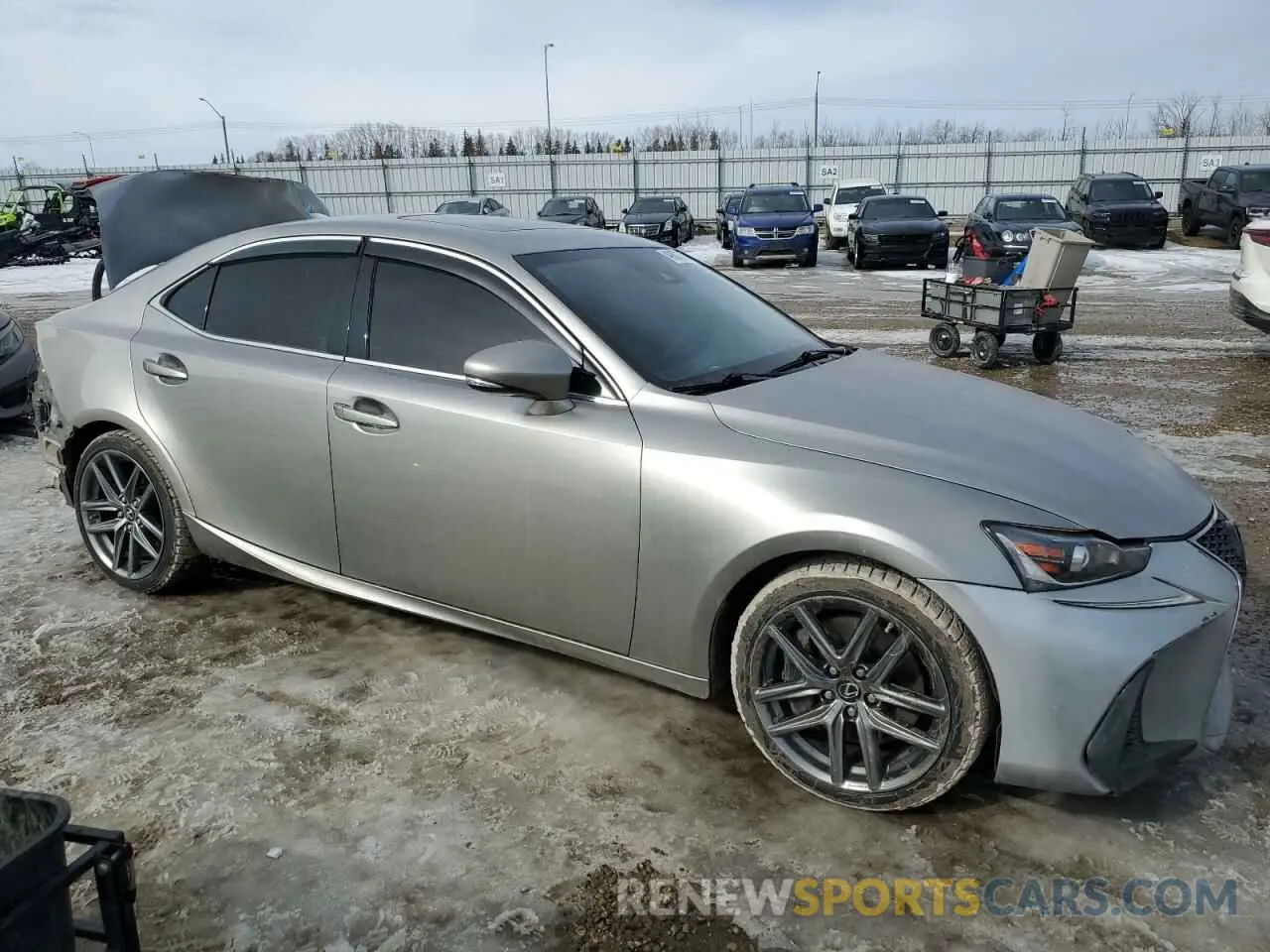 4 fotografías del automóvil dañado JTHD81F22L5040840 LEXUS IS 2020