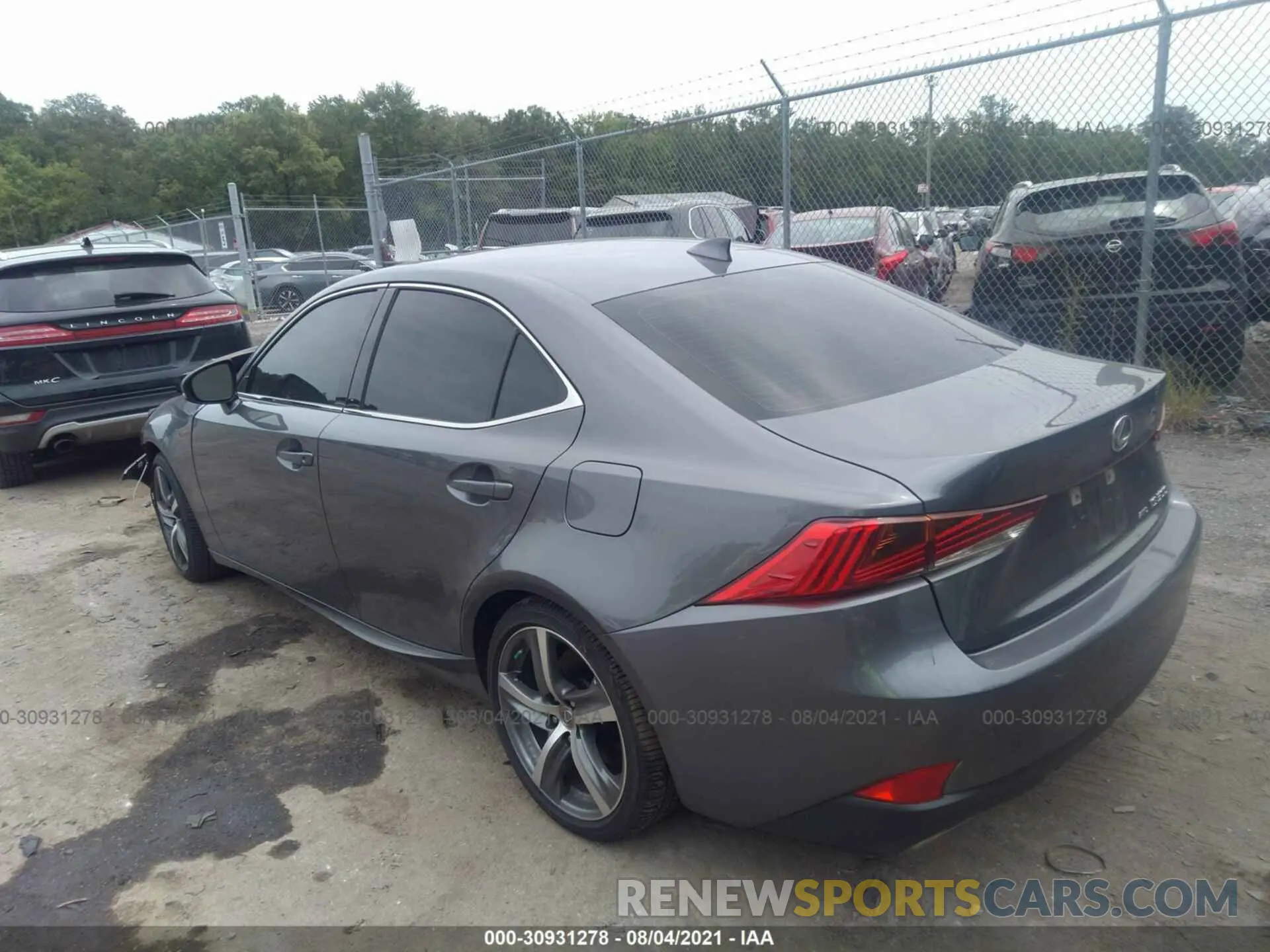 3 fotografías del automóvil dañado JTHD81F25L5040430 LEXUS IS 2020