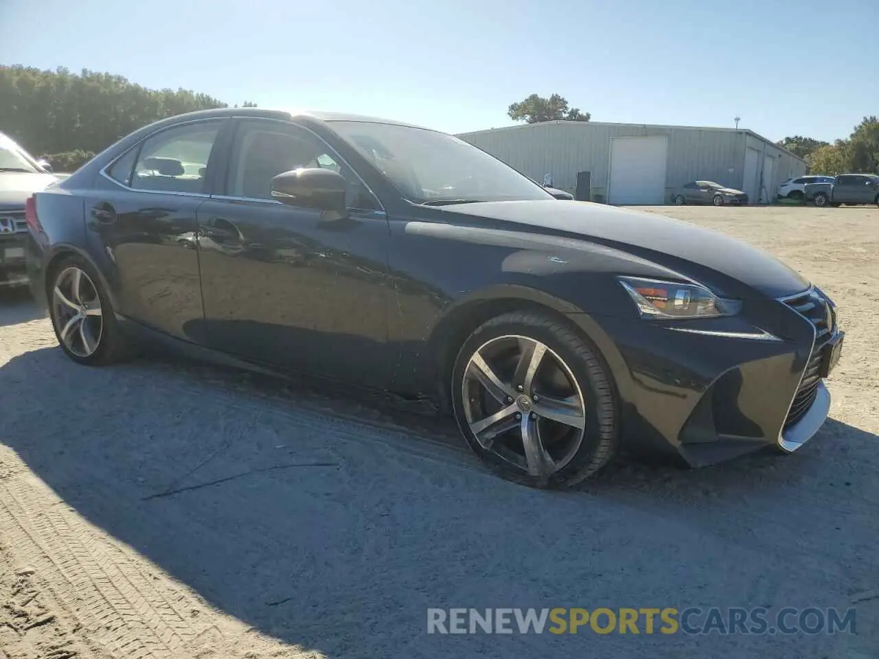 4 fotografías del automóvil dañado JTHD81F27L5041188 LEXUS IS 2020