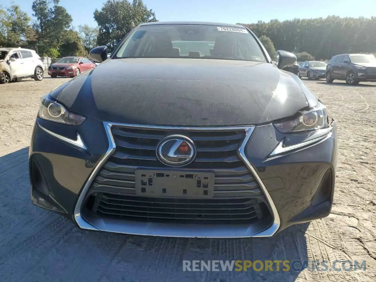 5 fotografías del automóvil dañado JTHD81F27L5041188 LEXUS IS 2020