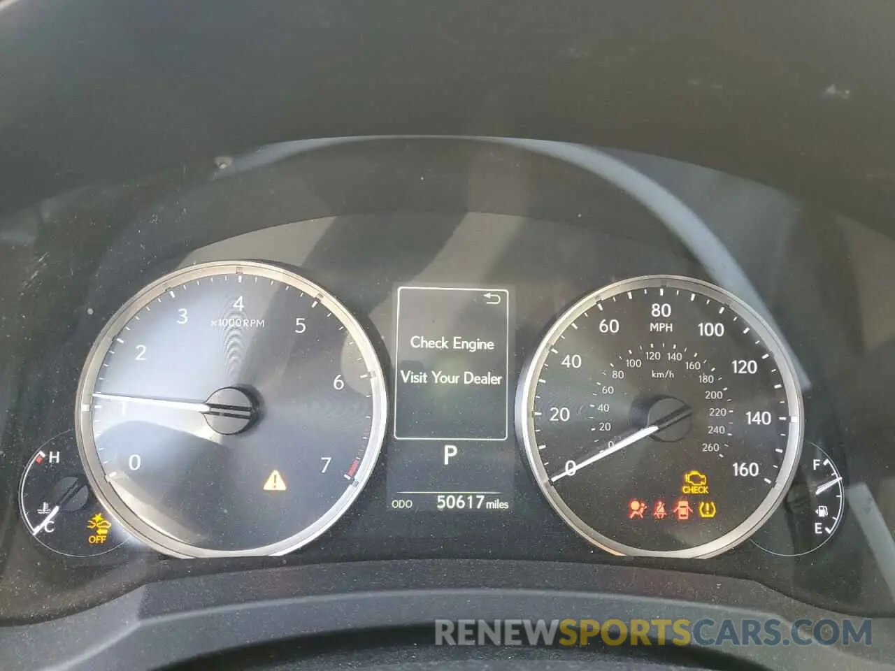 9 fotografías del automóvil dañado JTHD81F28L5043192 LEXUS IS 2020