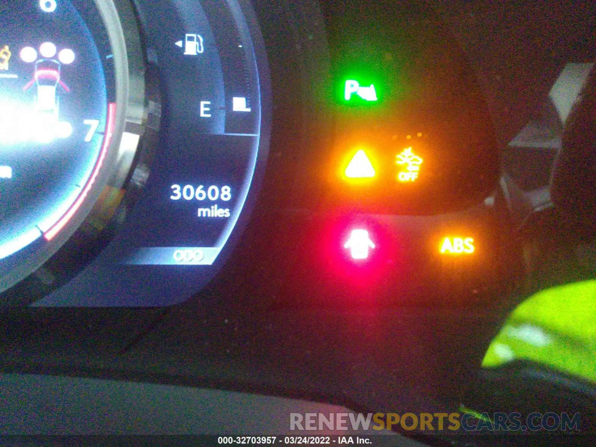7 fotografías del automóvil dañado JTHG81F21L5041104 LEXUS IS 2020