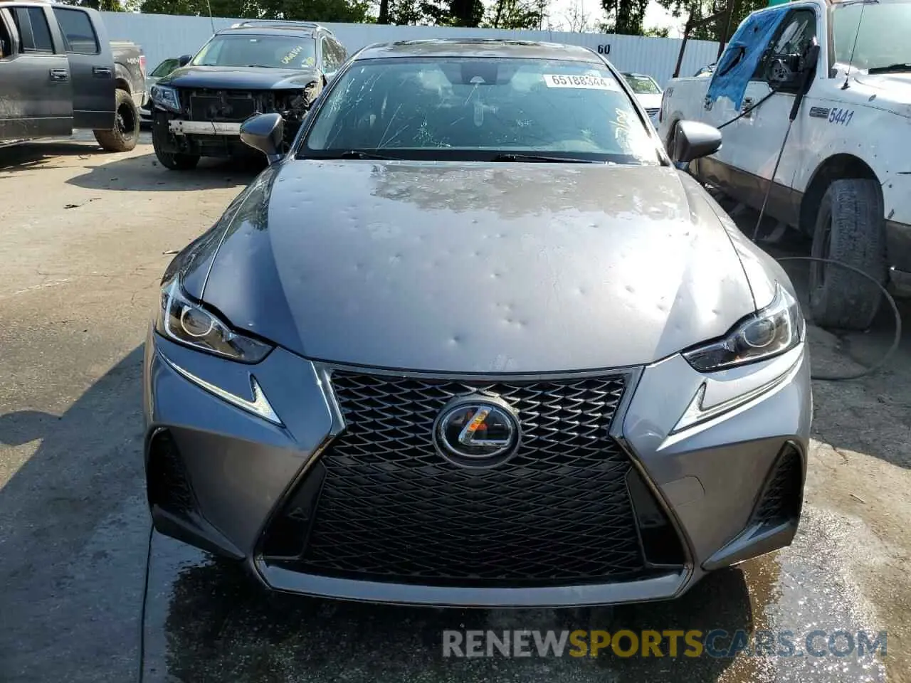 5 fotografías del automóvil dañado JTHG81F26L5042300 LEXUS IS 2020