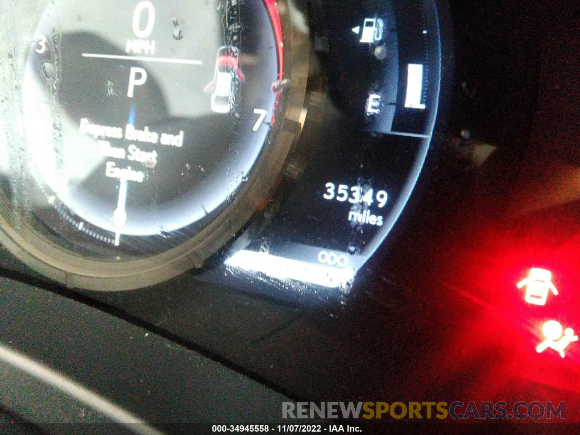 7 fotografías del automóvil dañado JTHGA1D20L5103003 LEXUS IS 2020