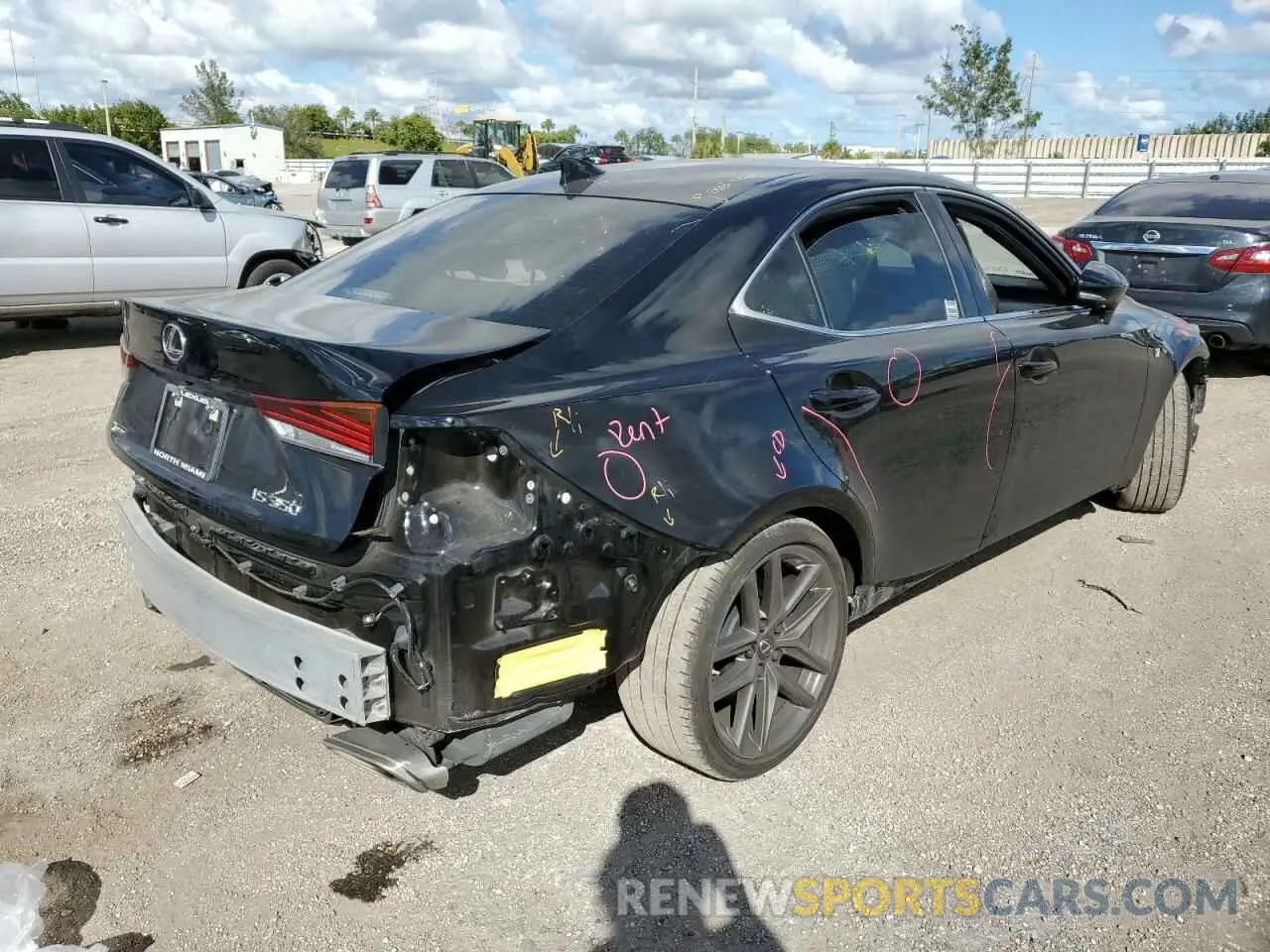 4 fotografías del automóvil dañado JTHGZ1B26L5036760 LEXUS IS 2020