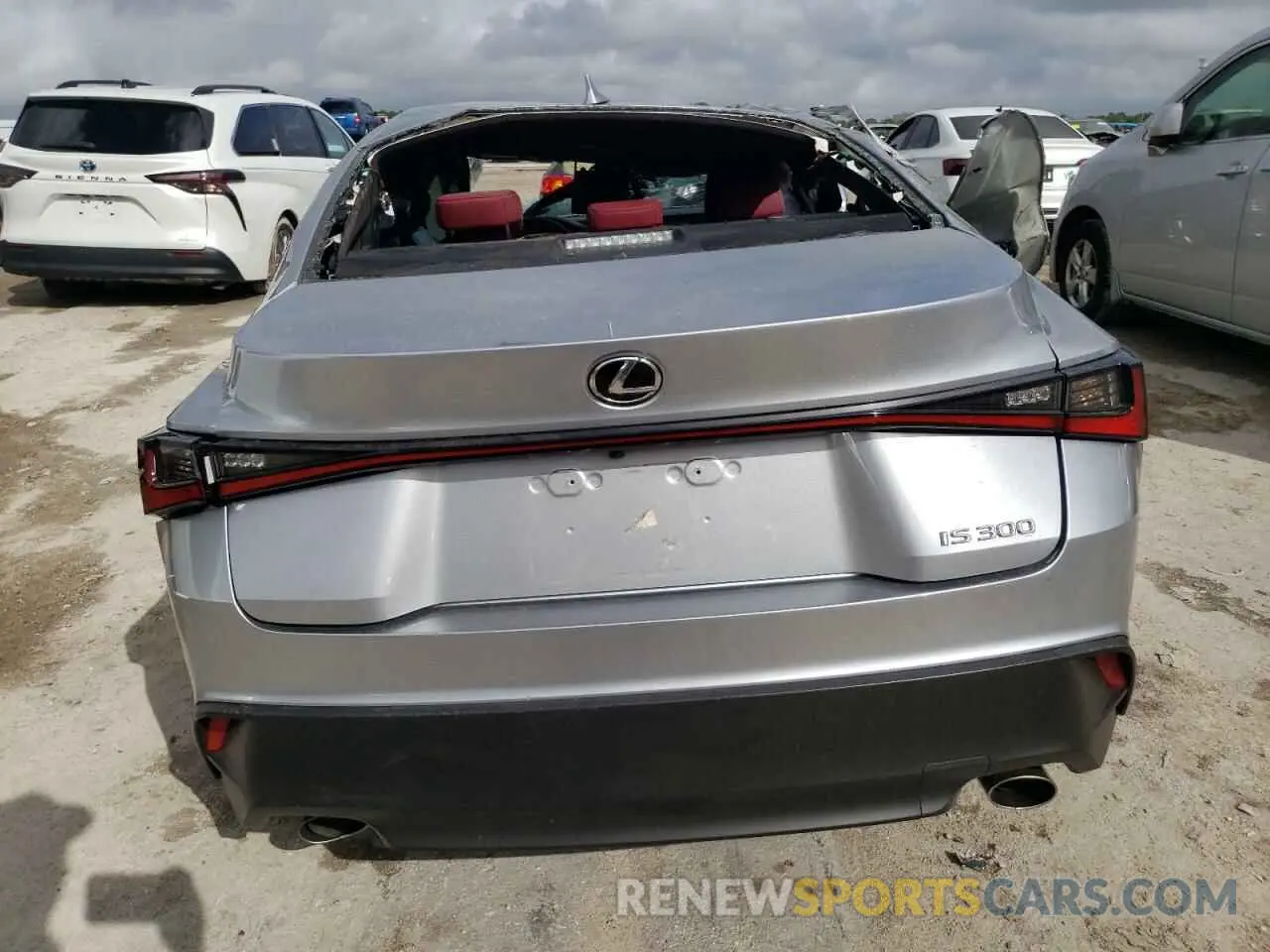 6 fotografías del automóvil dañado JTHAA1D21M5113837 LEXUS IS 2021