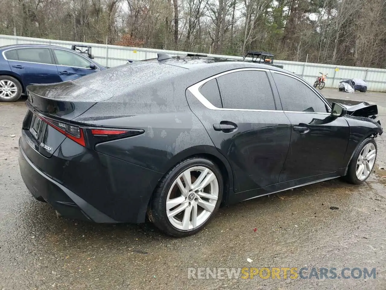 3 fotografías del automóvil dañado JTHAA1D21M5113899 LEXUS IS 2021