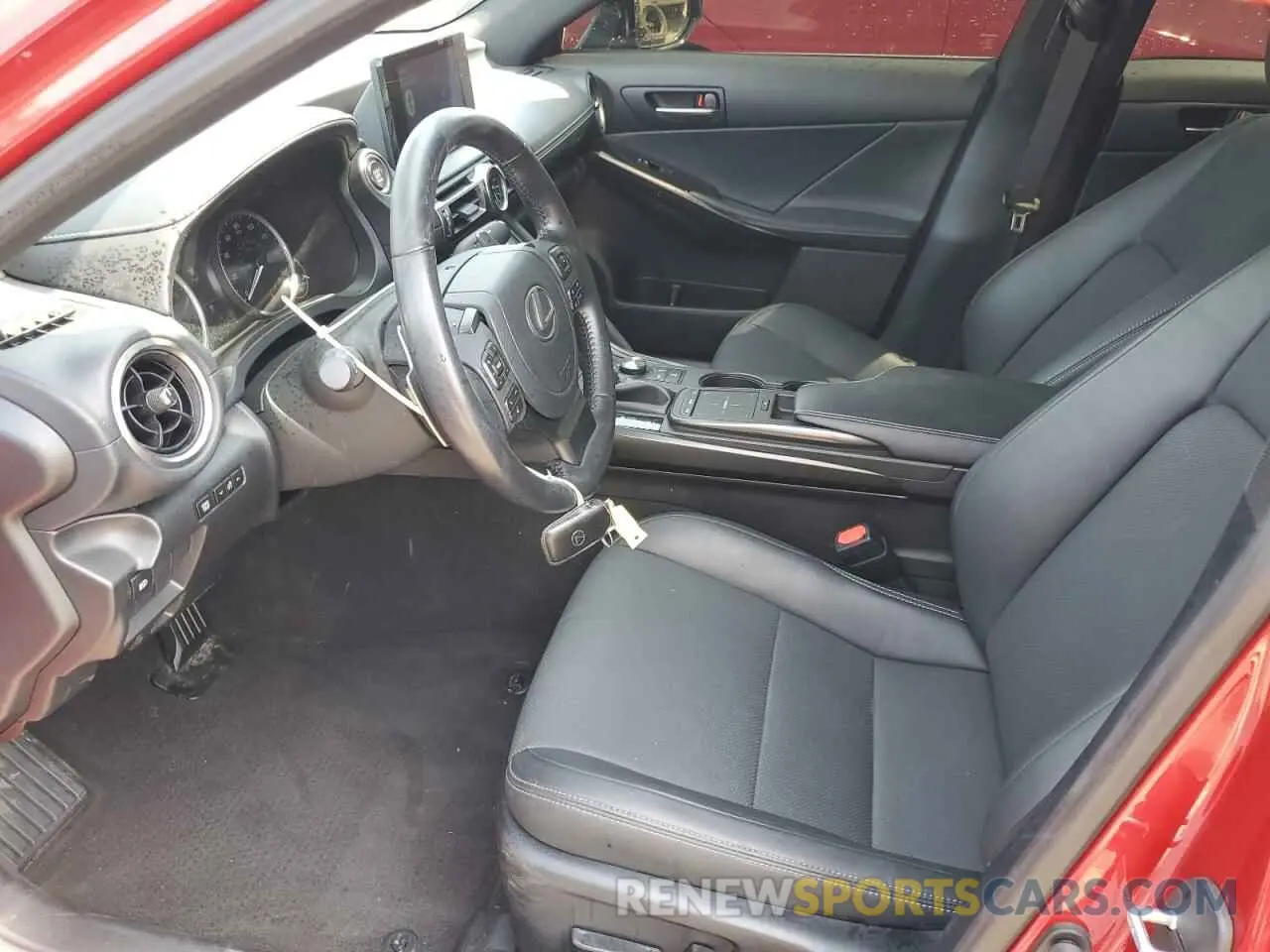 7 fotografías del automóvil dañado JTHAA1D26M5111162 LEXUS IS 2021