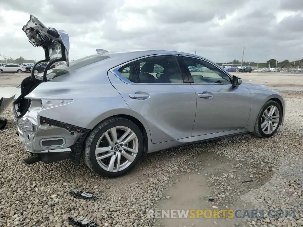 3 fotografías del automóvil dañado JTHAA1D28M5109185 LEXUS IS 2021