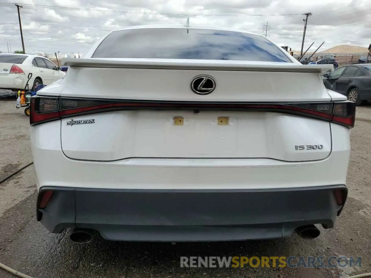 6 fotografías del automóvil dañado JTHAA1D28M5112488 LEXUS IS 2021
