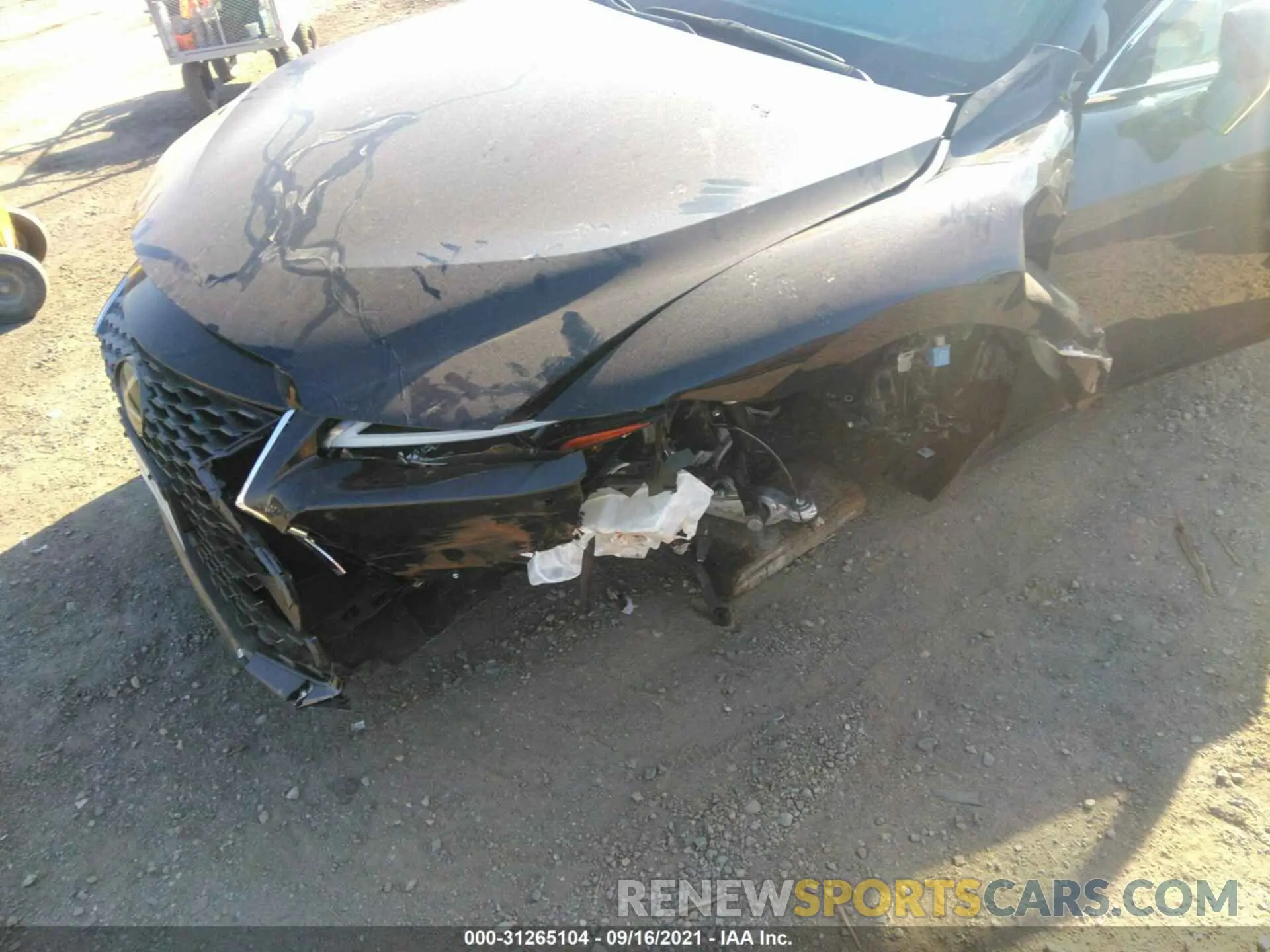 6 fotografías del automóvil dañado JTHC81F21M5046903 LEXUS IS 2021