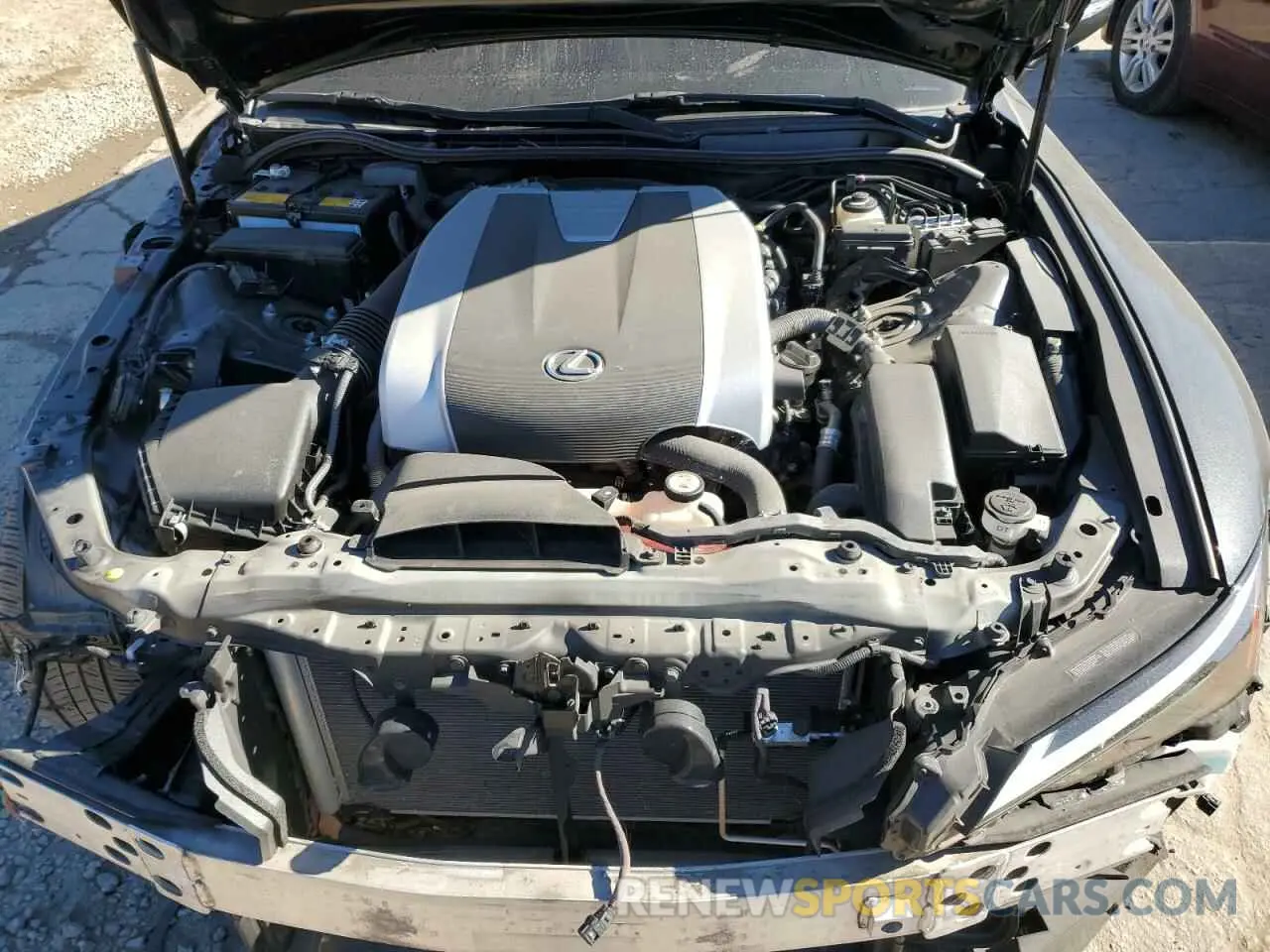 11 fotografías del automóvil dañado JTHC81F22M5047297 LEXUS IS 2021