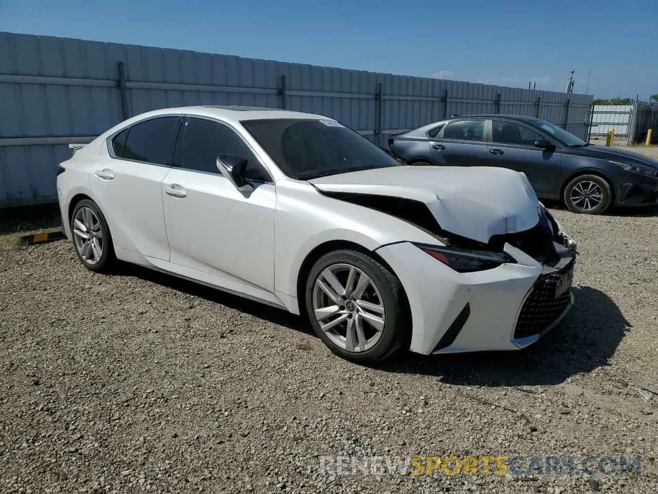 4 fotografías del automóvil dañado JTHCA1D20M5114244 LEXUS IS 2021