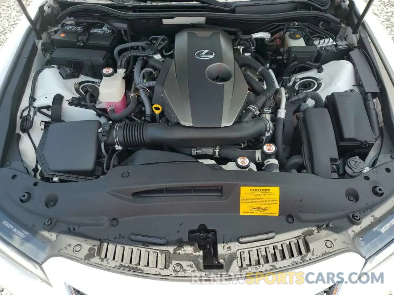 11 fotografías del automóvil dañado JTHCA1D21M5114771 LEXUS IS 2021