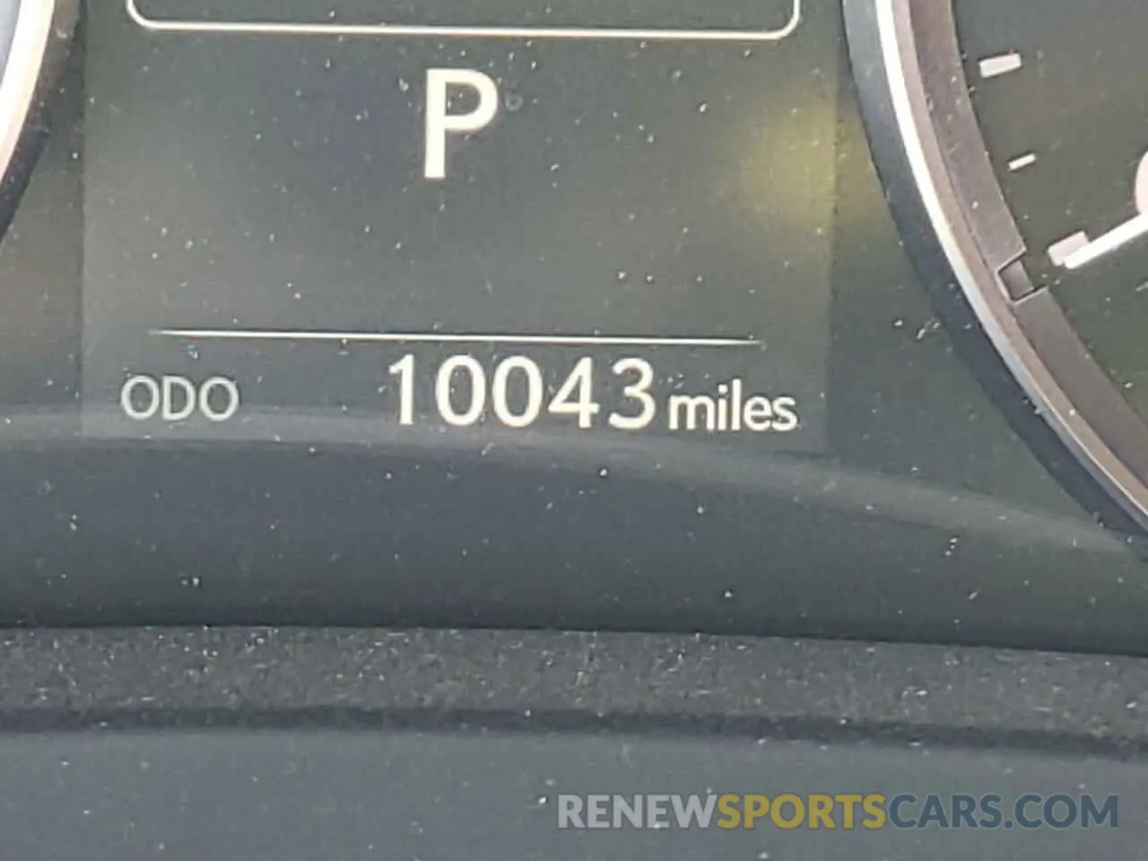 8 fotografías del automóvil dañado JTHCA1D24M5112948 LEXUS IS 2021