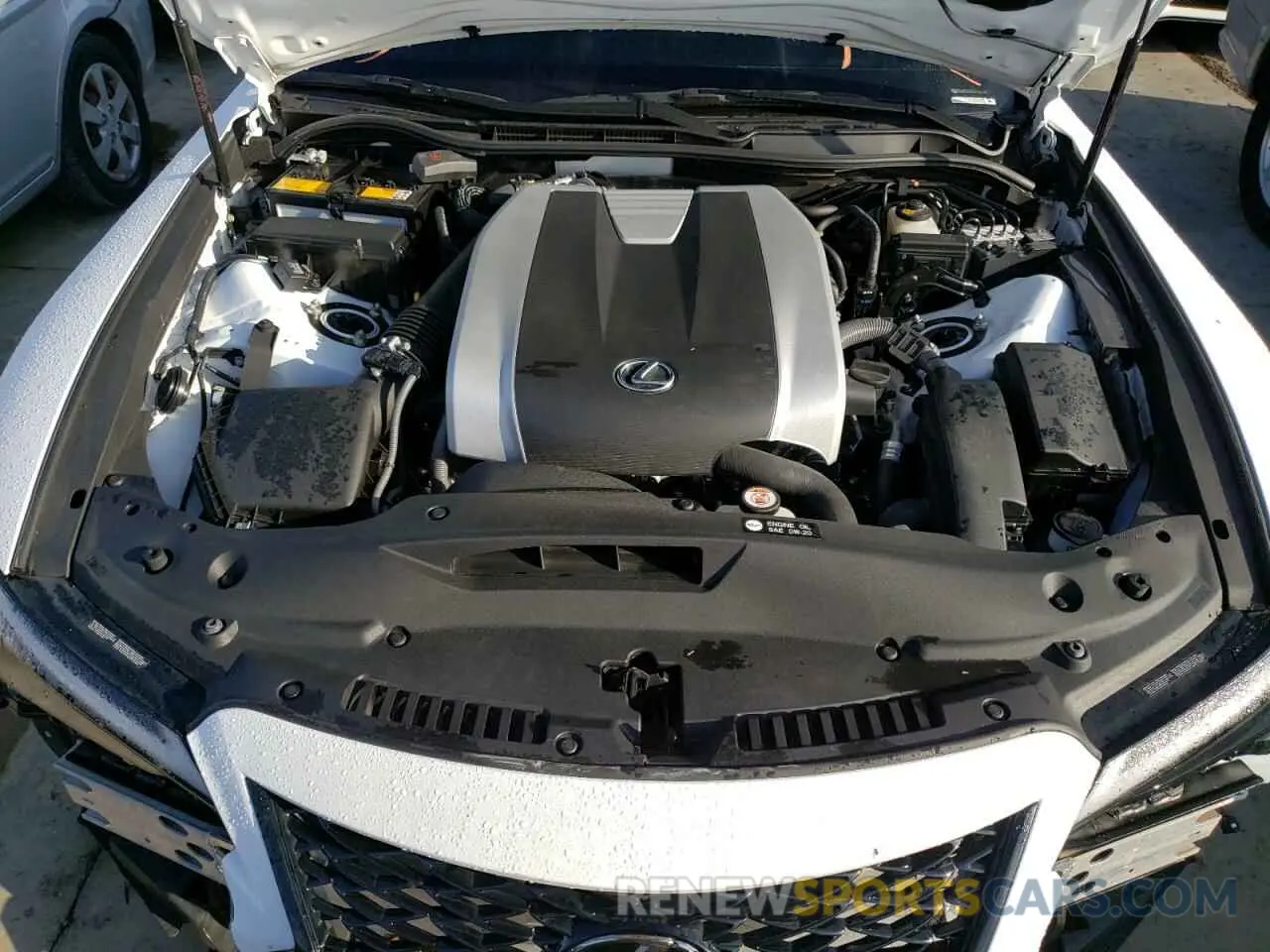 7 fotografías del automóvil dañado JTHGZ1B21M5043567 LEXUS IS 2021