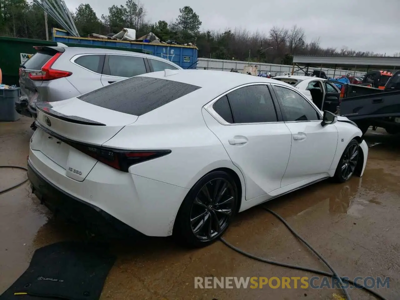 3 fotografías del automóvil dañado JTHGZ1B26M5044407 LEXUS IS 2021