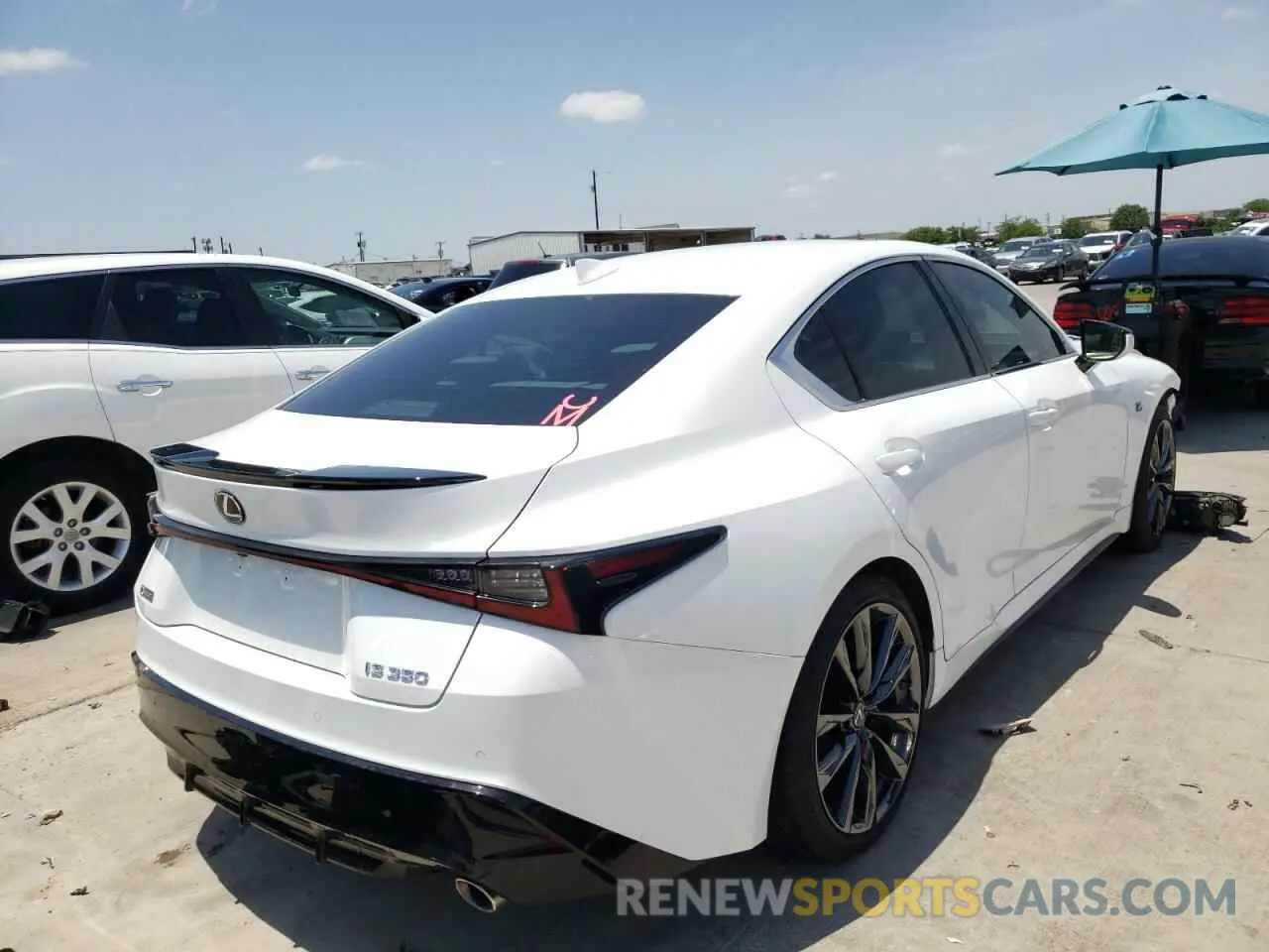 4 fotografías del automóvil dañado JTHGZ1B26M5045170 LEXUS IS 2021
