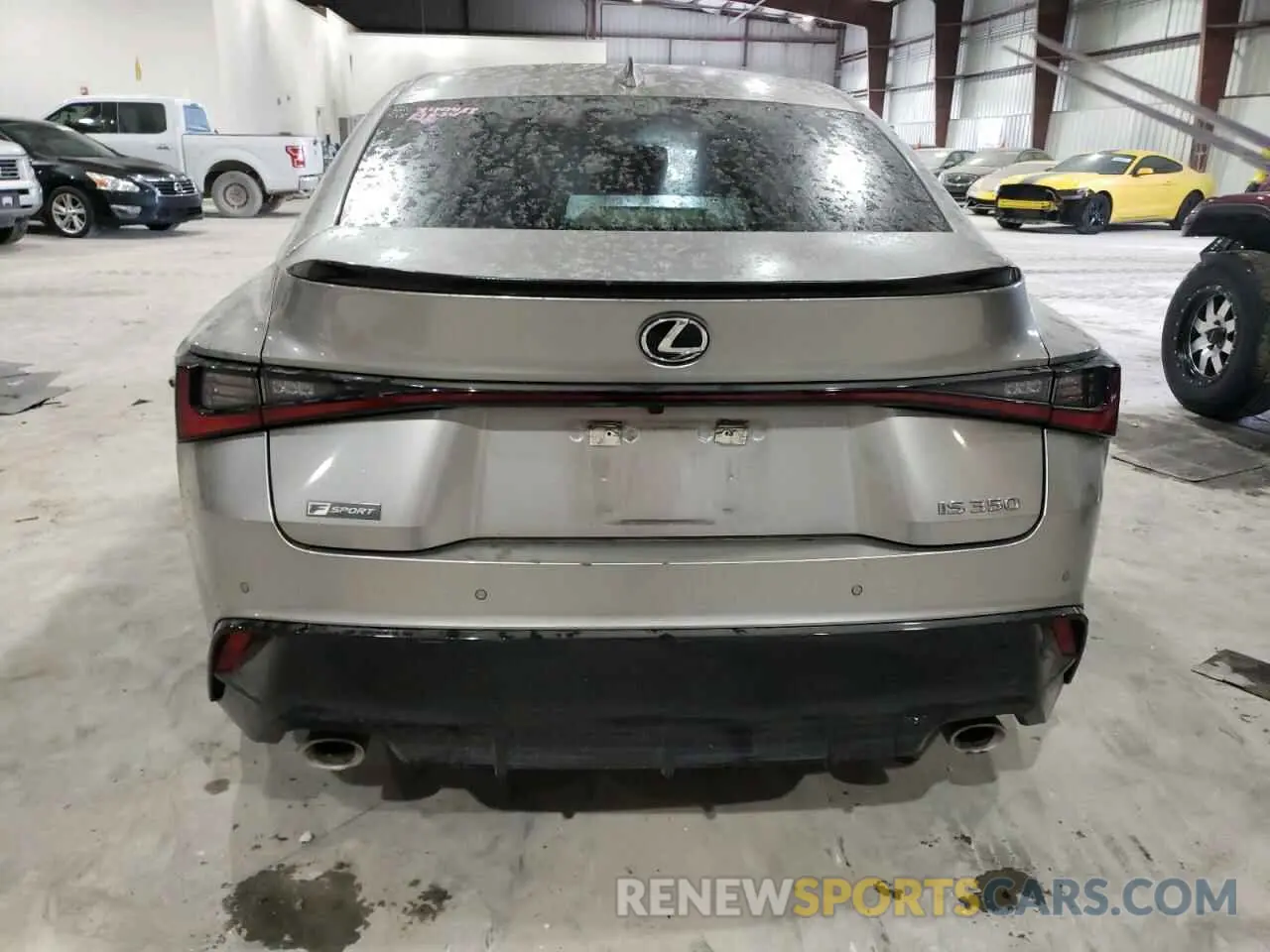 6 fotografías del automóvil dañado JTHGZ1B27M5048708 LEXUS IS 2021