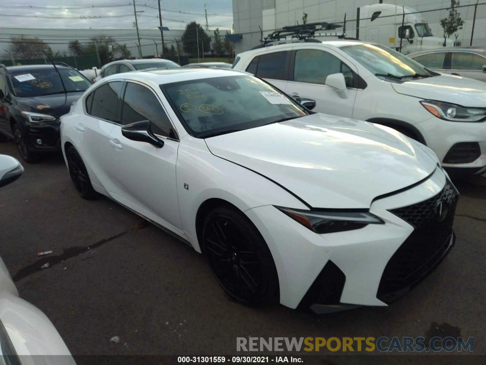 1 fotografías del automóvil dañado JTHGZ1E22M5019497 LEXUS IS 2021