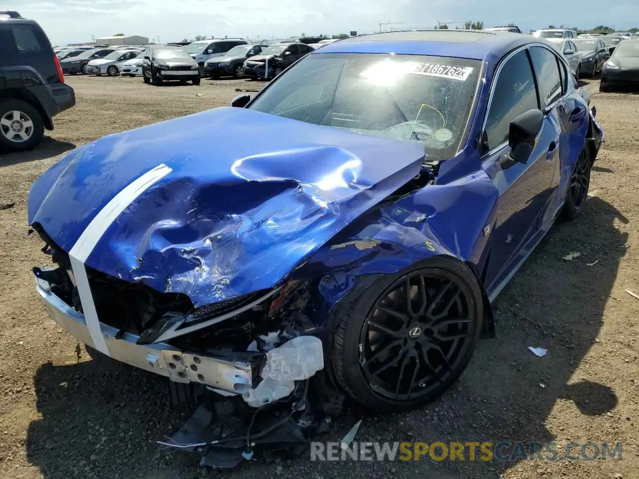 2 fotografías del automóvil dañado JTHGZ1E25M5018795 LEXUS IS 2021