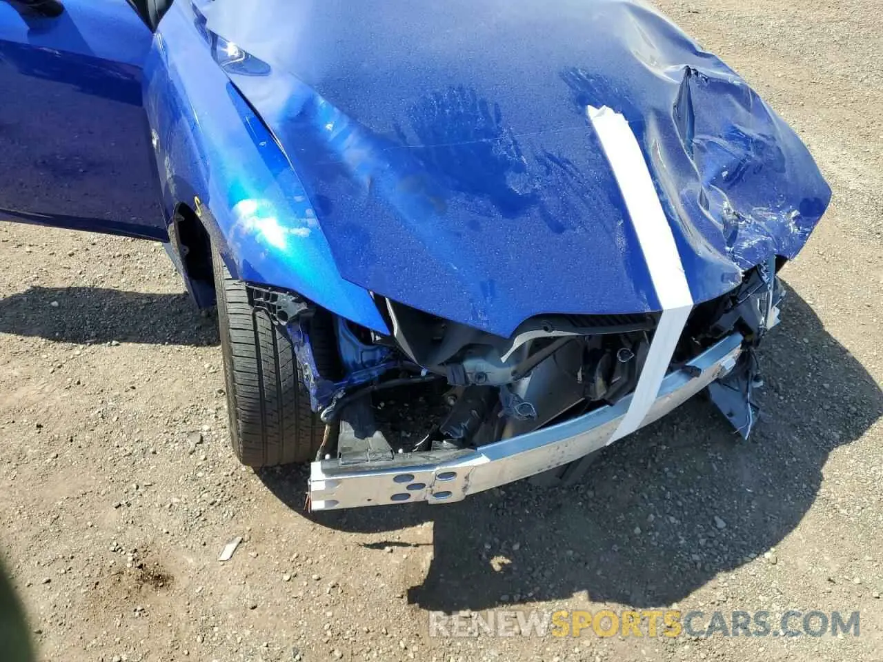 9 fotografías del automóvil dañado JTHGZ1E25M5018795 LEXUS IS 2021